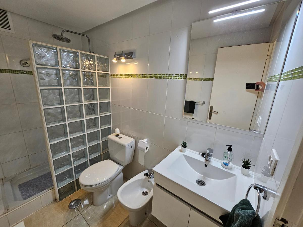 Casa Palmera 3 Only 150 Metres To The Beach, Heated Pool, Wifi, Sat-Tv, Balcony 阿罗纳 外观 照片